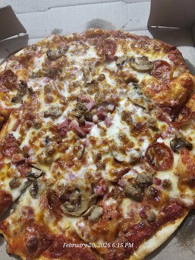 FredNecks Pizza